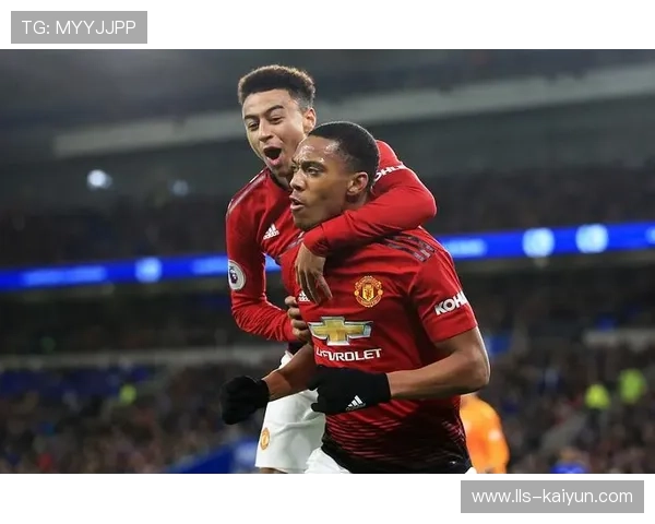 里昂球迷客场助威声势浩大，俱乐部客场票房收入创赛季新高